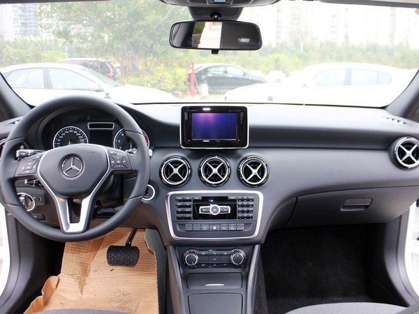 Y(M) A180 1.6T DCT п_w